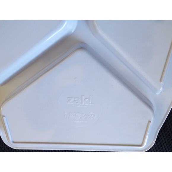 Disney Pixar Cars Melamine Plastic Divided Plate 9" x 7" Child Sized ZAK Designs - Picture 3 of 3